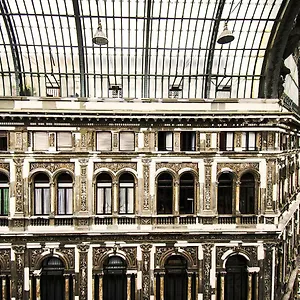 Domus Sibyllina, Galleria Umberto I Guest house